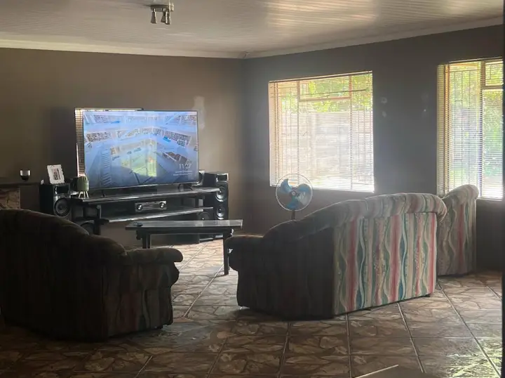 4 Bedroom Property for Sale in Roosheuwel North West